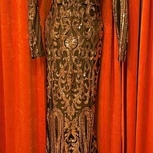 Elegant Gold Embellished Evening Gown